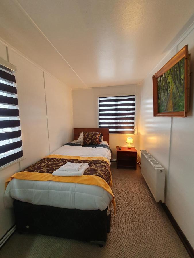 Hotel Forjadores Del Cabo De Hornos Puerto Williams Eksteriør bilde