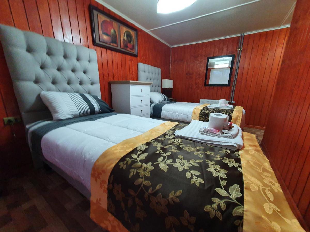 Hotel Forjadores Del Cabo De Hornos Puerto Williams Eksteriør bilde