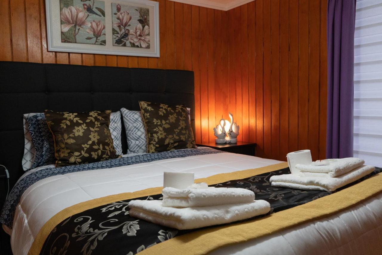 Hotel Forjadores Del Cabo De Hornos Puerto Williams Eksteriør bilde