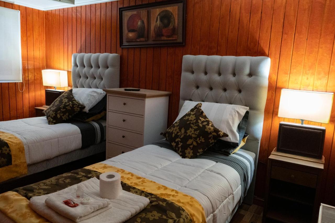 Hotel Forjadores Del Cabo De Hornos Puerto Williams Eksteriør bilde