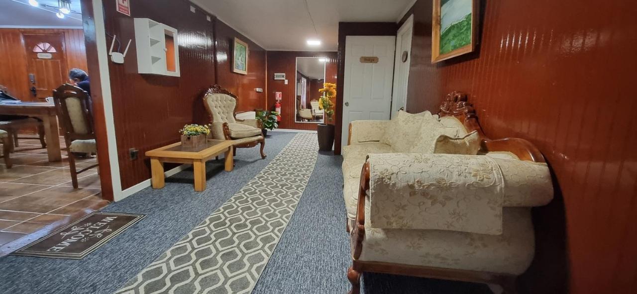 Hotel Forjadores Del Cabo De Hornos Puerto Williams Eksteriør bilde